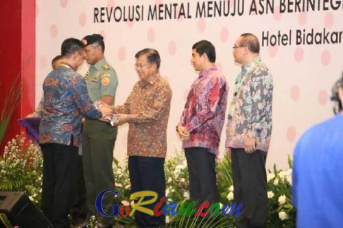 GoRiau - Bukan Cuma Pemprov Riau, Pemkab dan Pemkot di Riau Juga Tidak ...