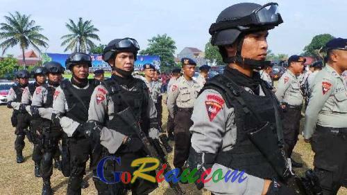 GoRiau - Polda Riau Kirim 200 Pasukan Brimob ke Jakarta