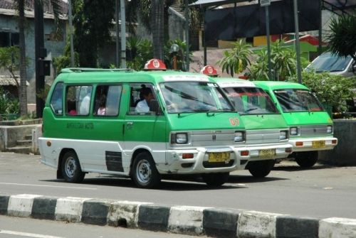  Aksesoris Mobil Berbau Narkoba Puluhan Angkot di Padang 
