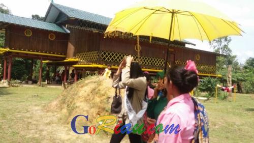 GoRiau Rumah Adat Sakai di Desa Kesumbo Ampai Duri Jadi