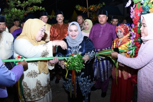 GoRiau Stand Bazar MTQ Kecamatan Bukit Batu Tampilkan 