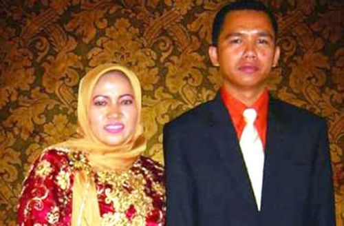 Image result for pasangan suami istri