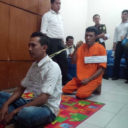 Уэлен люди. Уэлен чукотка. Pasutri kausing riau. Pasutri kausing riau. Pasutri kausing riau.