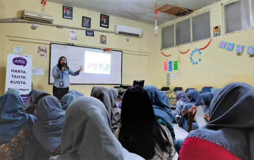 Dukung Sarana Pendidikan Melalui Program CSR Perusahaan, Karyawan XL Axiata Berikan Edukasi Bijak Bersosial Media di 100 SMA/SMK se-Jabodetabek