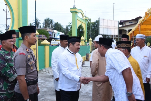 Safari Ramadan di Siak Kecil, Bupati Amril Ajak Sukseskan Pilgubri