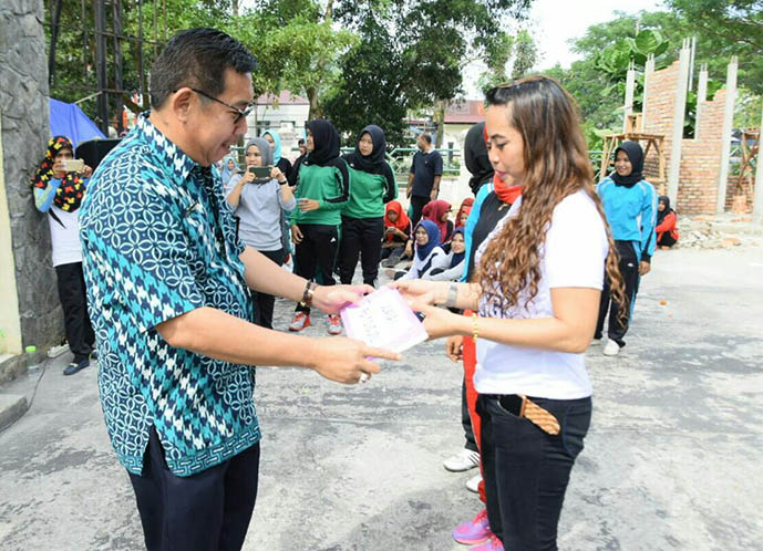 GoRiau Motivasi Pegawai agar Selalu Kompak Setwan Gelar 