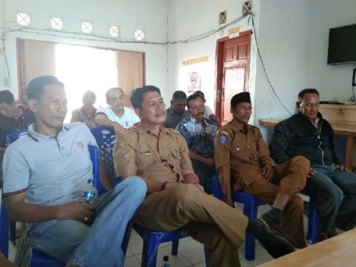 5944d05ff0ceda799de081cjv-123845.jpg