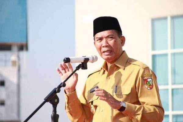 Walikota Pekanbaru Tegaskan Swakelola Sampah Tak Bisa Dilakukan