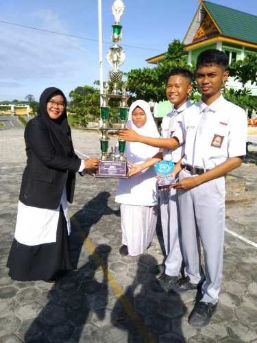 Siswa MAN Siak Borong Juara pada Olimpiade Sains Indonesia 2018 Tingkat Sumbar - Riau - Kepri