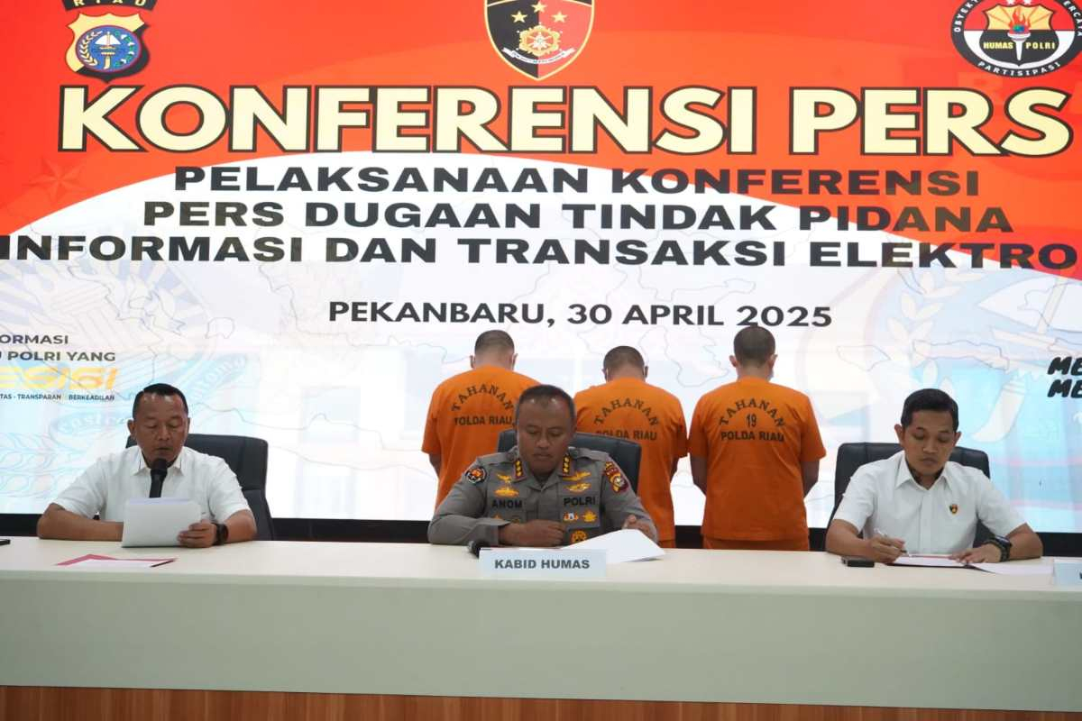 GoRiau - Polda Riau Bongkar Jaringan Pemalsu Buku Nikah dan KTP yang ...